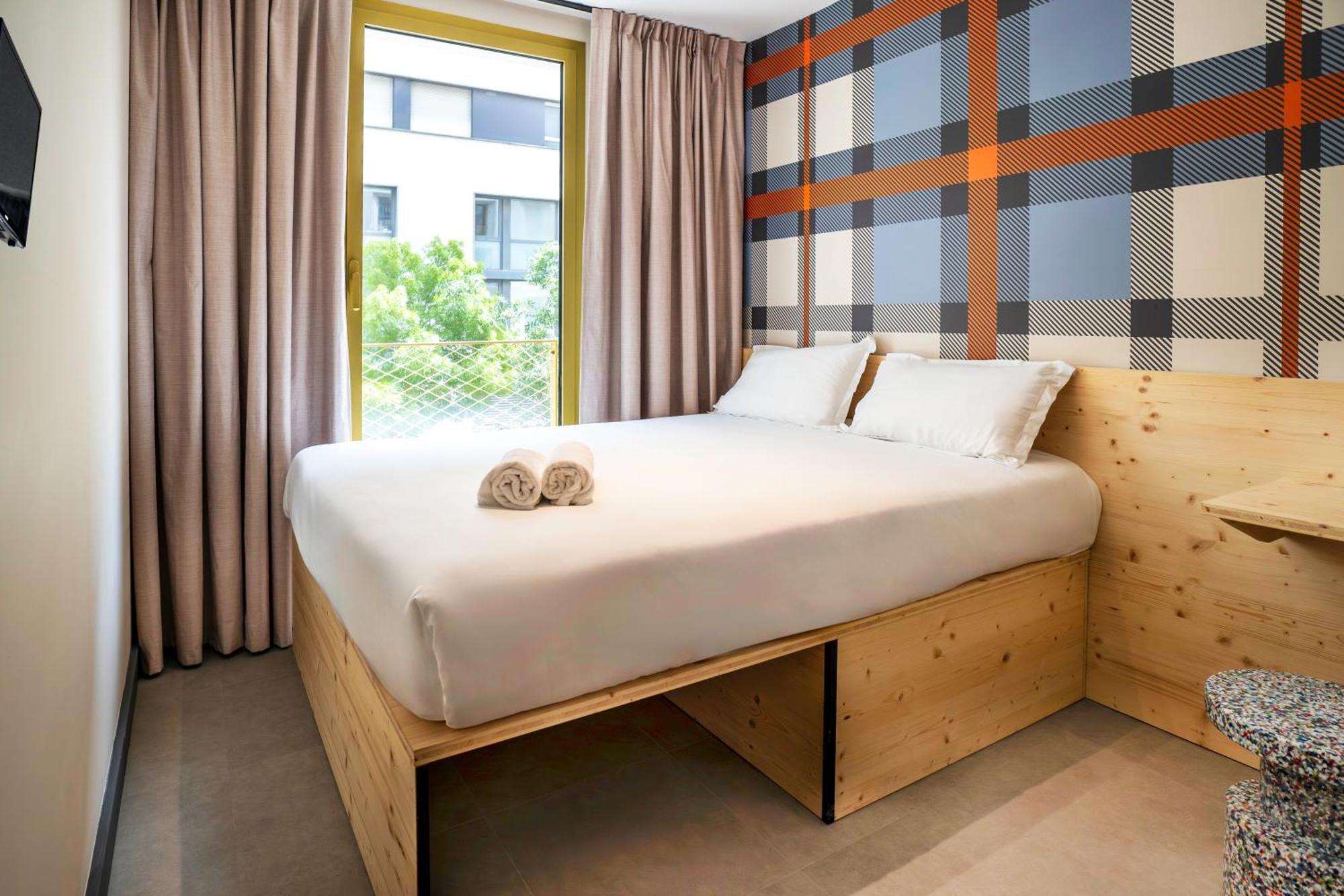 Easyhotel Marseille Euromed Exteriör bild