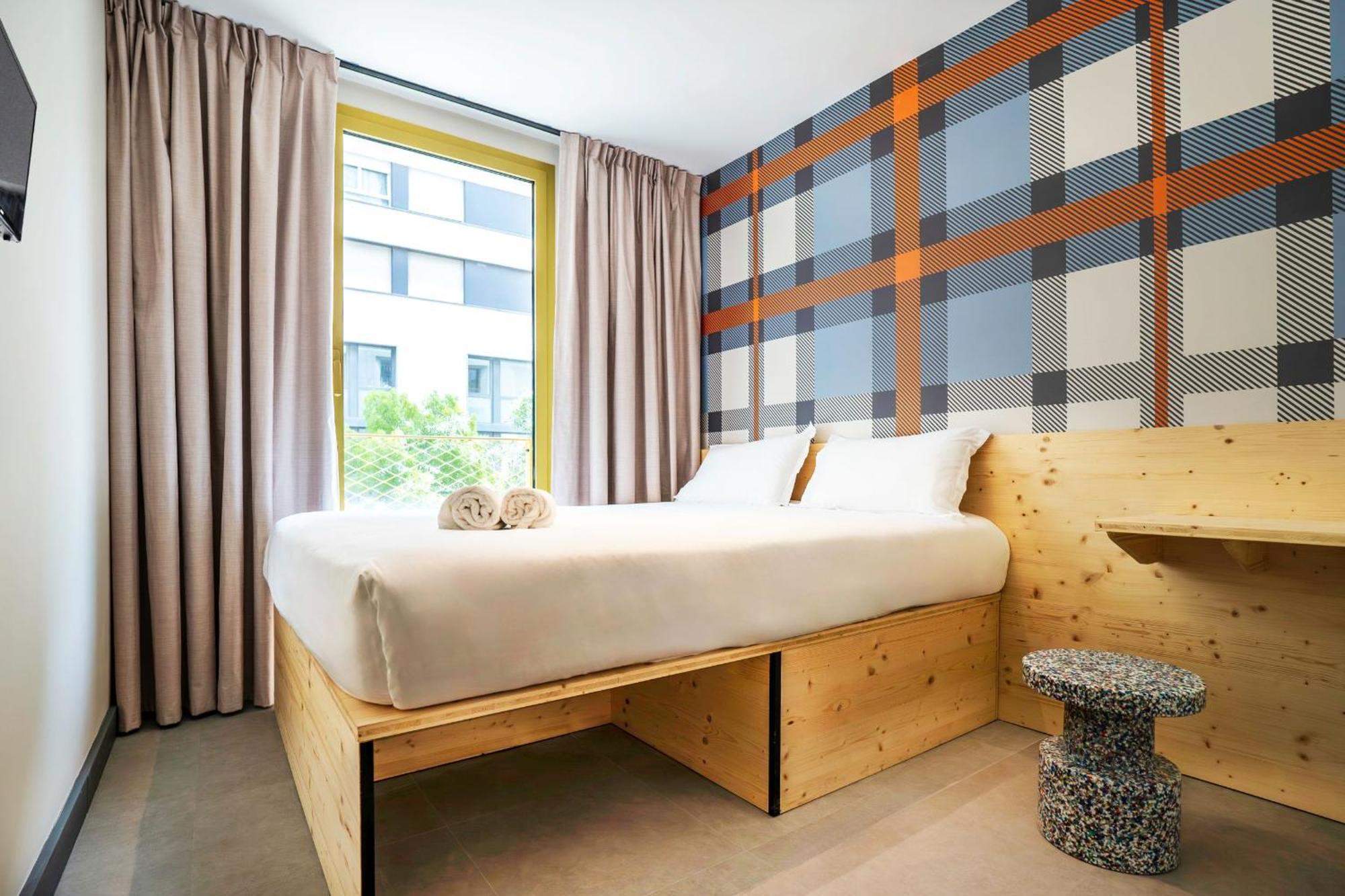 Easyhotel Marseille Euromed Exteriör bild